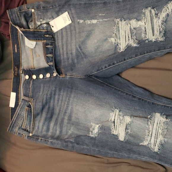 Judy Blue Denim - Judy Blue 20W Button Fly Distressed High Waist Skinny Fit Unfinished Bottoms NWT